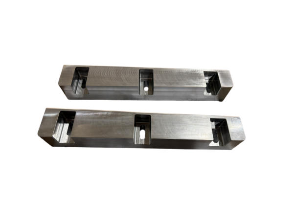 Precision_Right_Support_Block_00.jpg Precision_Right_Support_Block_00.jpg