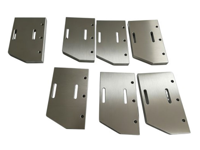 precision-cnc-machined-aluminum-fixture-plate-custom-mounting-components.jpg